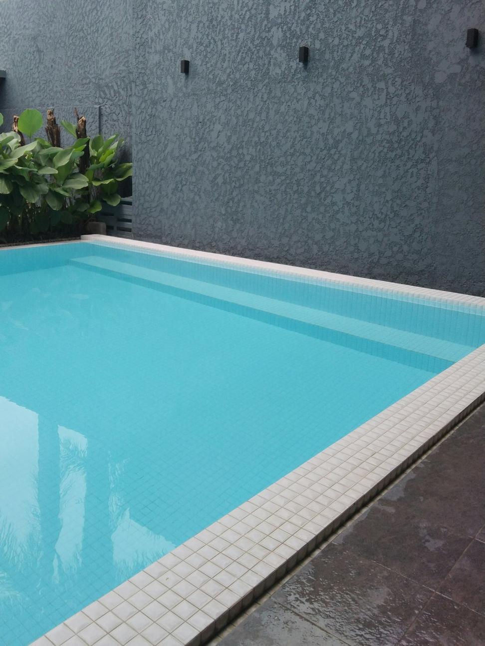 Heated Indoor Pool
